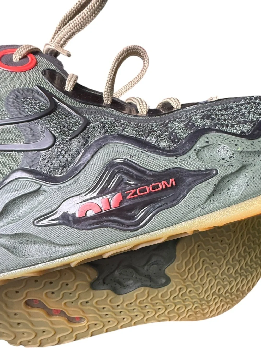 Nike Air Zoom GT Run EP Basketball Shoes Carbon Green Khaki Sz 13